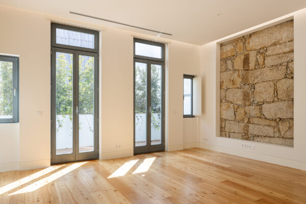 AC10-23
